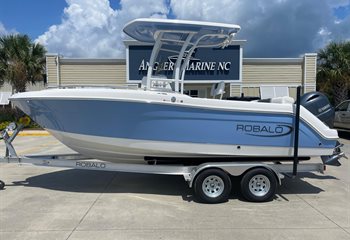 2025 Robalo R222 Steel Blue/White Boat